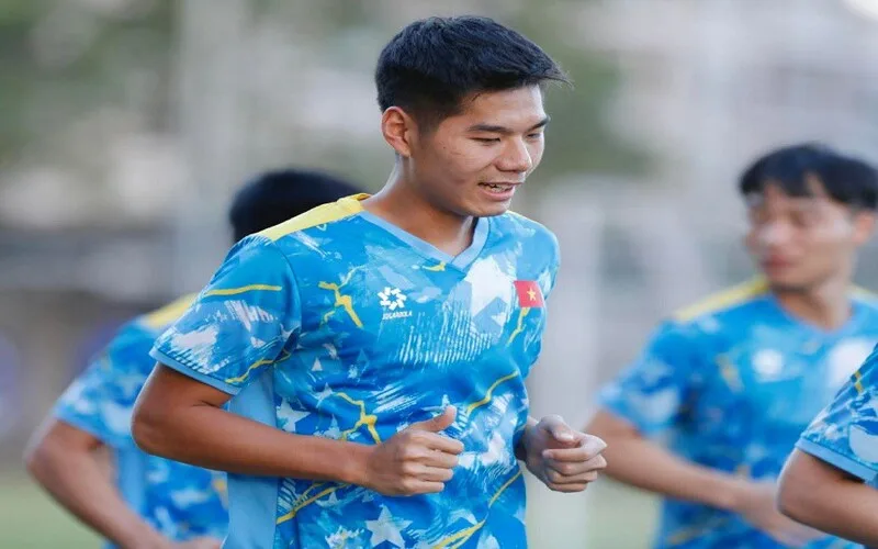 hieu minh cau thu hanh trinh vuon minh thanh trung ve cua bong da viet nam