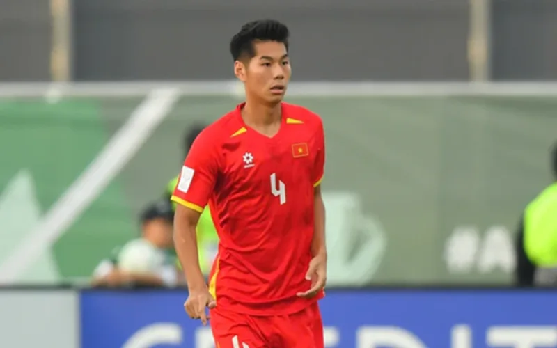 hieu minh cau thu hanh trinh vuon minh thanh trung ve cua bong da viet nam