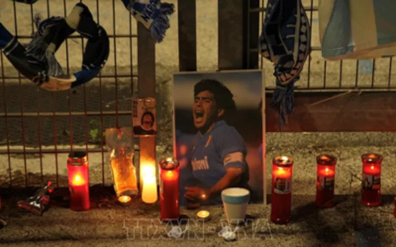 maradona chet vi sao va bi an phia sau ngay cuoi cung