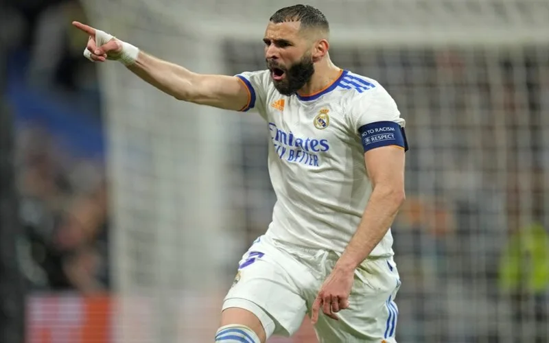 top 10 cau thu vi dai nhat champions league tinh den 2026